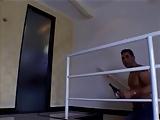 Femme en uniform de college video porno