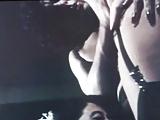Video porno de couplequi fait des trio
